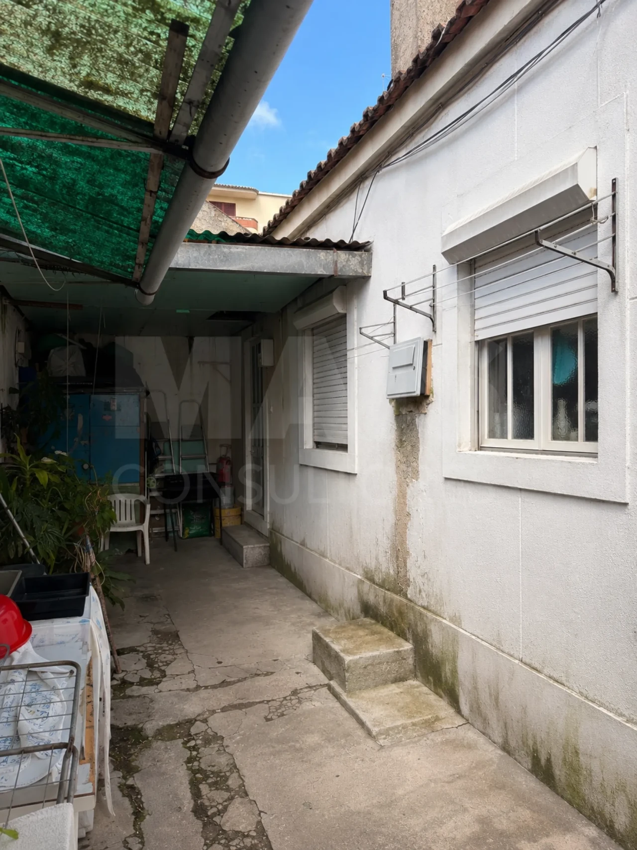 Prédio para Venda em Camarate, Unhos e Apelação Foto 1