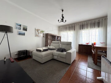 Apartamento T3 para Arrendamento em Marvila, Ribeira Santarém, São Salvador, São Nicolau