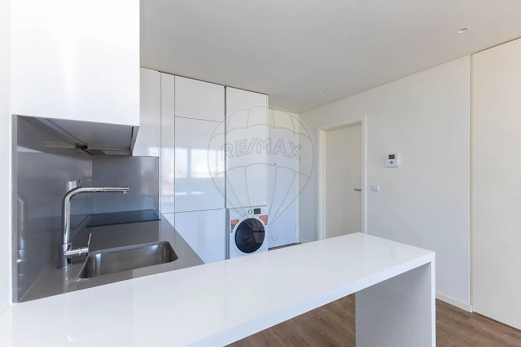 Apartamento para Venda em Oliveira do Douro Foto 6