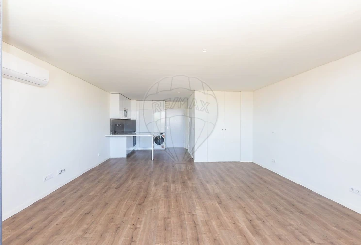 Apartamento para Venda em Oliveira do Douro Foto 16
