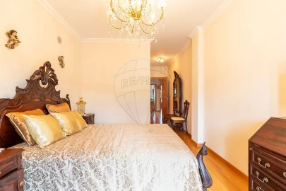 Apartamento T3 para Arrendamento em Loures