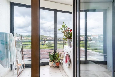Apartamento T3 para Arrendamento em Loures