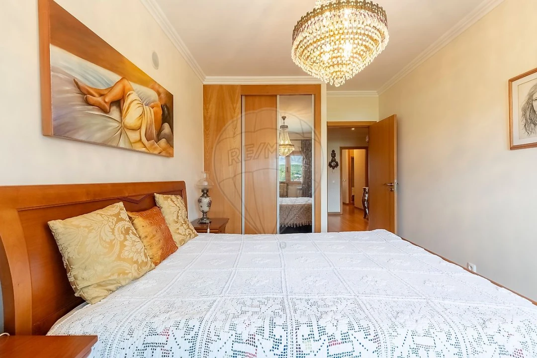Apartamento T3 para Arrendamento em Loures Foto 19
