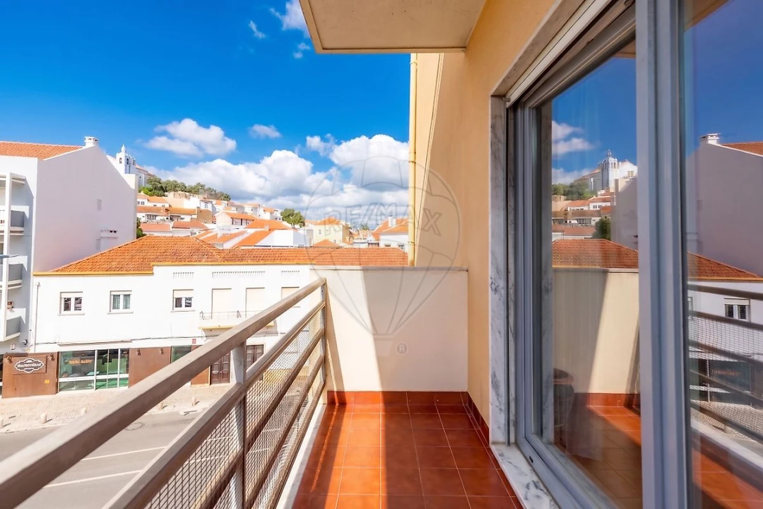 Apartamento T2 para Venda em Santa Maria, São Pedro e Matacães Foto 8