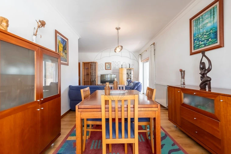 Apartamento T2 para Venda em Santa Maria, São Pedro e Matacães Foto 10