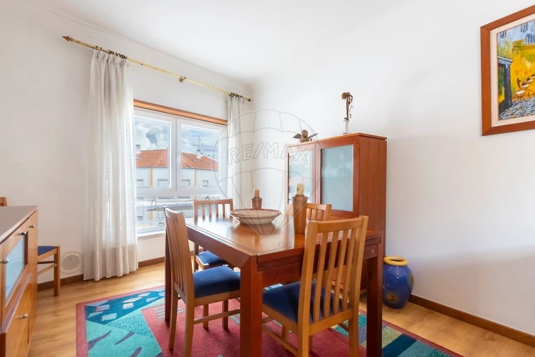Apartamento T2 para Venda em Santa Maria, São Pedro e Matacães Foto 11