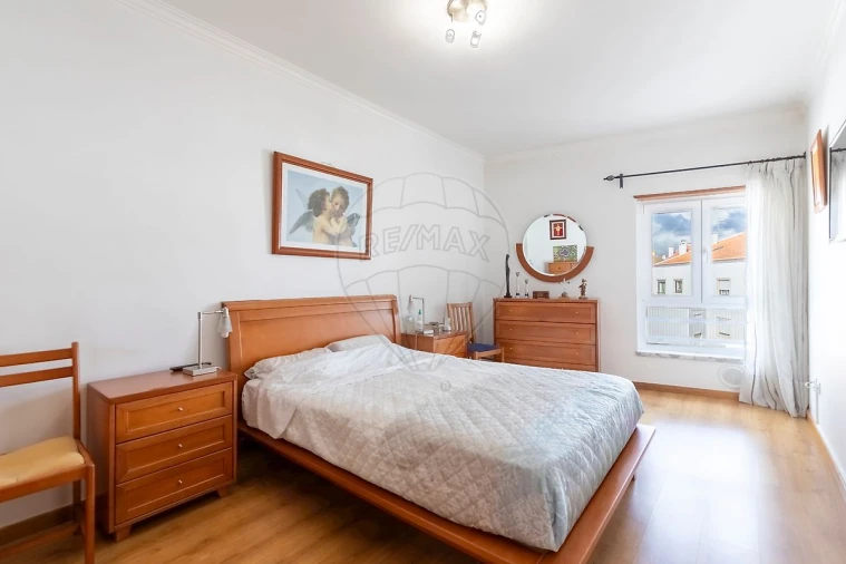 Apartamento T2 para Venda em Santa Maria, São Pedro e Matacães Foto 16