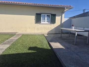 Moradia T3 para Venda em Loureiro