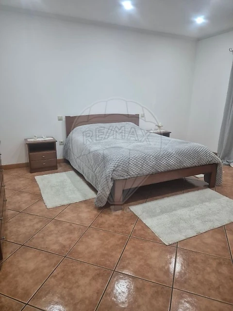 Moradia T3 para Venda em Loureiro