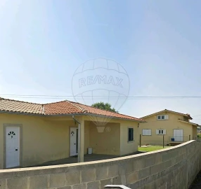 Moradia T3 para Venda em Loureiro