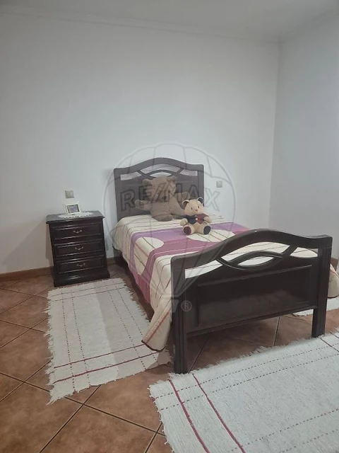 Moradia T3 para Venda em Loureiro