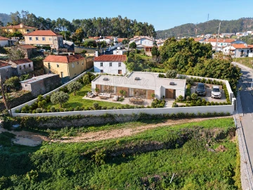 Terreno para Venda em Carregosa