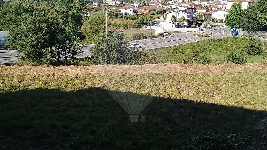 Terreno para Venda em Carregosa