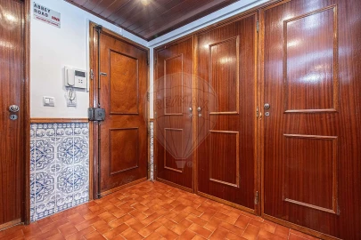 Apartamento T2 para Venda em Queluz e Belas
