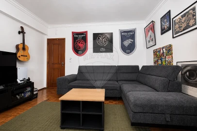Apartamento T2 para Venda em Queluz e Belas