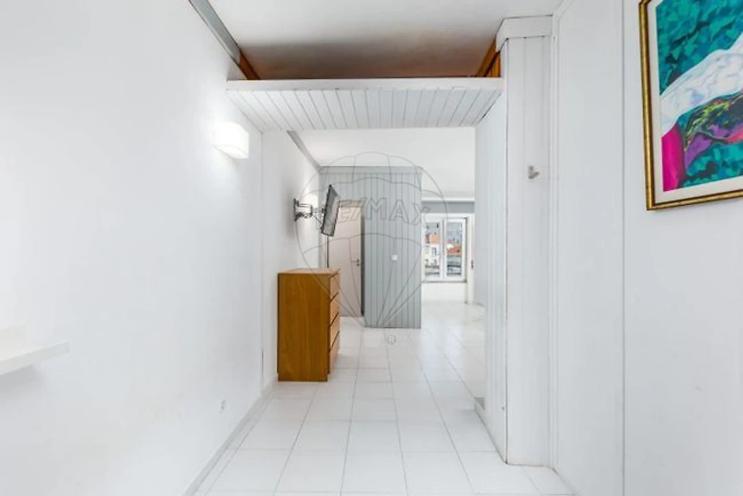Apartamento T0 para Venda em Costa da Caparica Foto 7