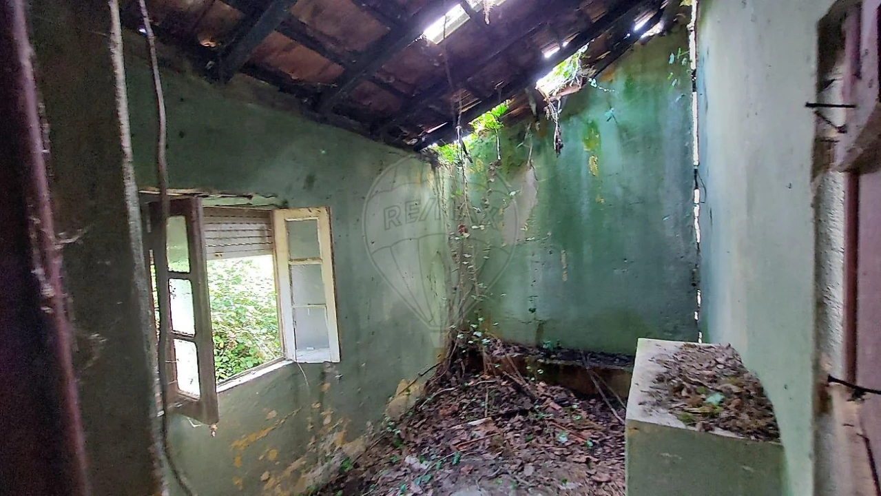 Moradia T4 para Venda em Chão de Couce Foto 19
