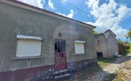 Moradia T4 para Venda em Chão de Couce