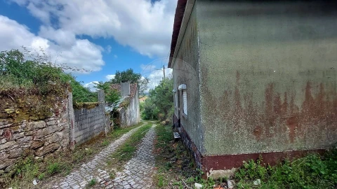 Moradia T4 para Venda em Chão de Couce