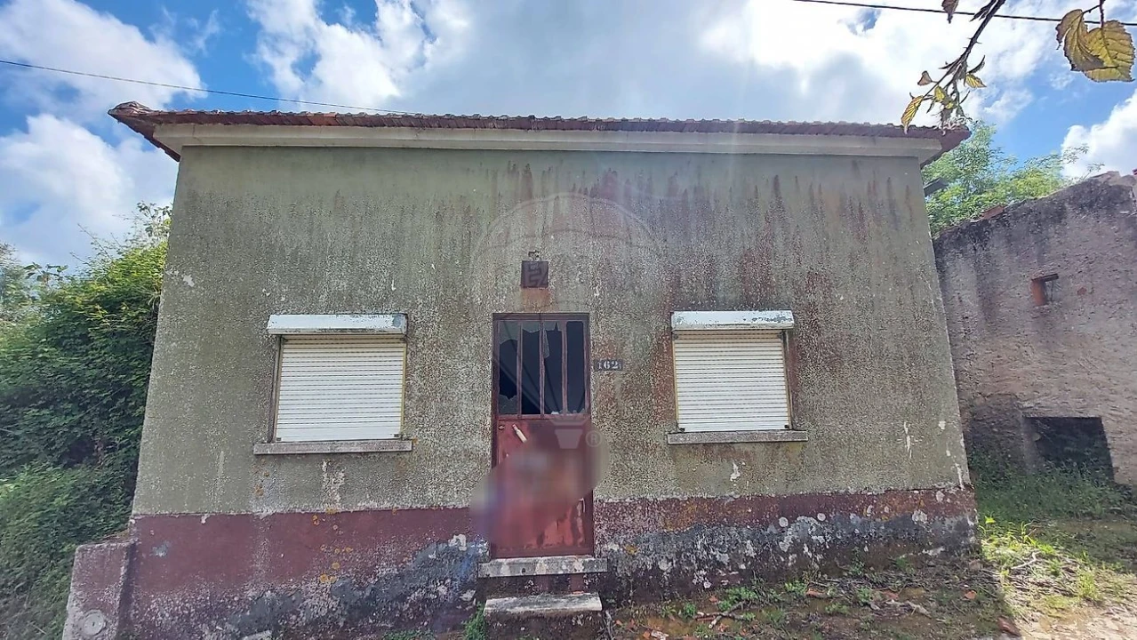 Moradia T4 para Venda em Chão de Couce Foto 4
