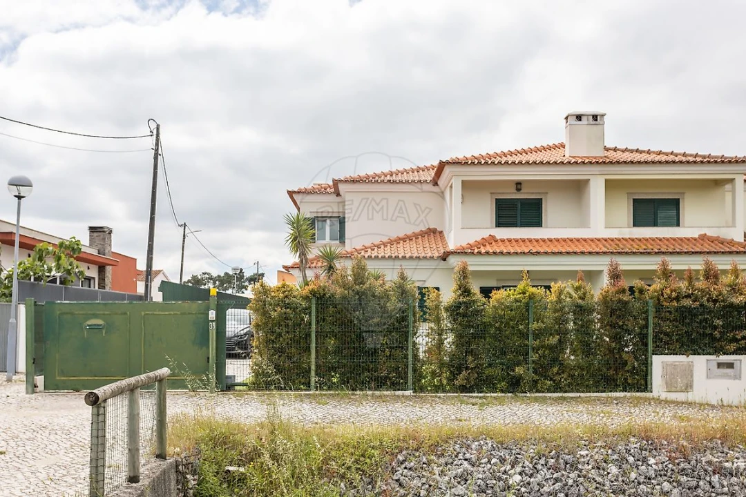 Moradia T3 para Arrendamento em Azeitão (São Lourenço e São Simão) Foto 32