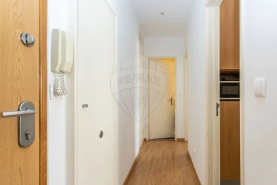Apartamento T1 para Venda em Ajuda