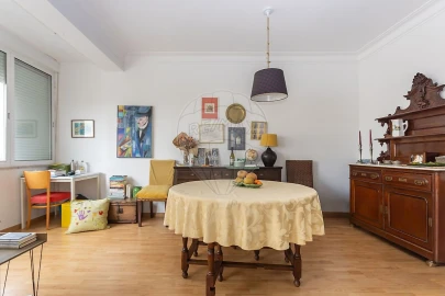 Apartamento T1 para Venda em Ajuda