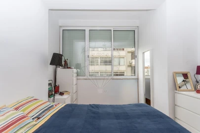 Apartamento T1 para Venda em Ajuda
