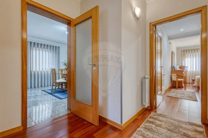 Apartamento T3 para Venda em Coronado (São Romão e São Mamede)