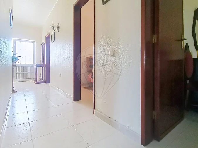Moradia T3 para Venda em Arazede Foto 39