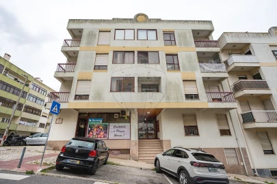 Apartamento T2 para Venda em Algueirão-Mem Martins