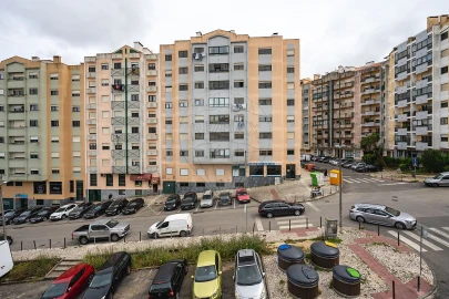 Apartamento T2 para Venda em Algueirão-Mem Martins