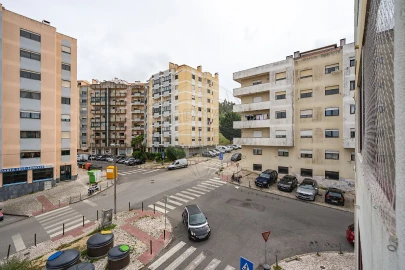 Apartamento T2 para Venda em Algueirão-Mem Martins