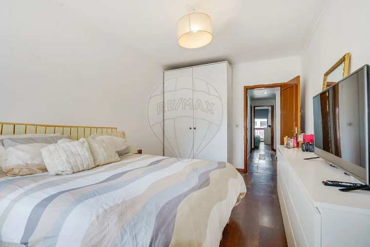 Apartamento T2 para Venda em Algueirão-Mem Martins Foto 18