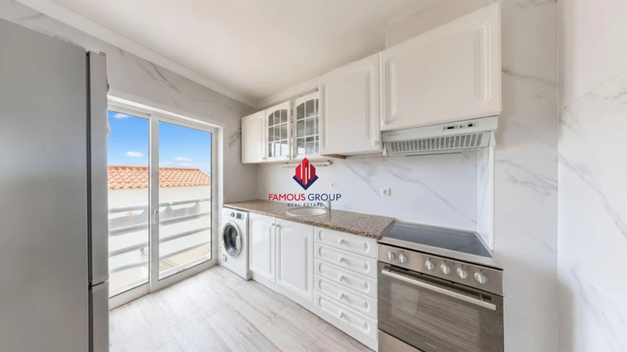 Apartamento T2 para Venda em Albufeira e Olhos de Água Foto 11