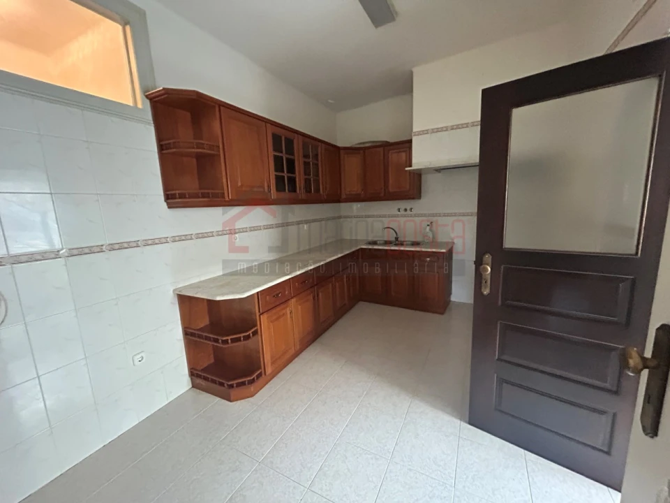 Moradia T2 para Venda em Peniche Foto 7