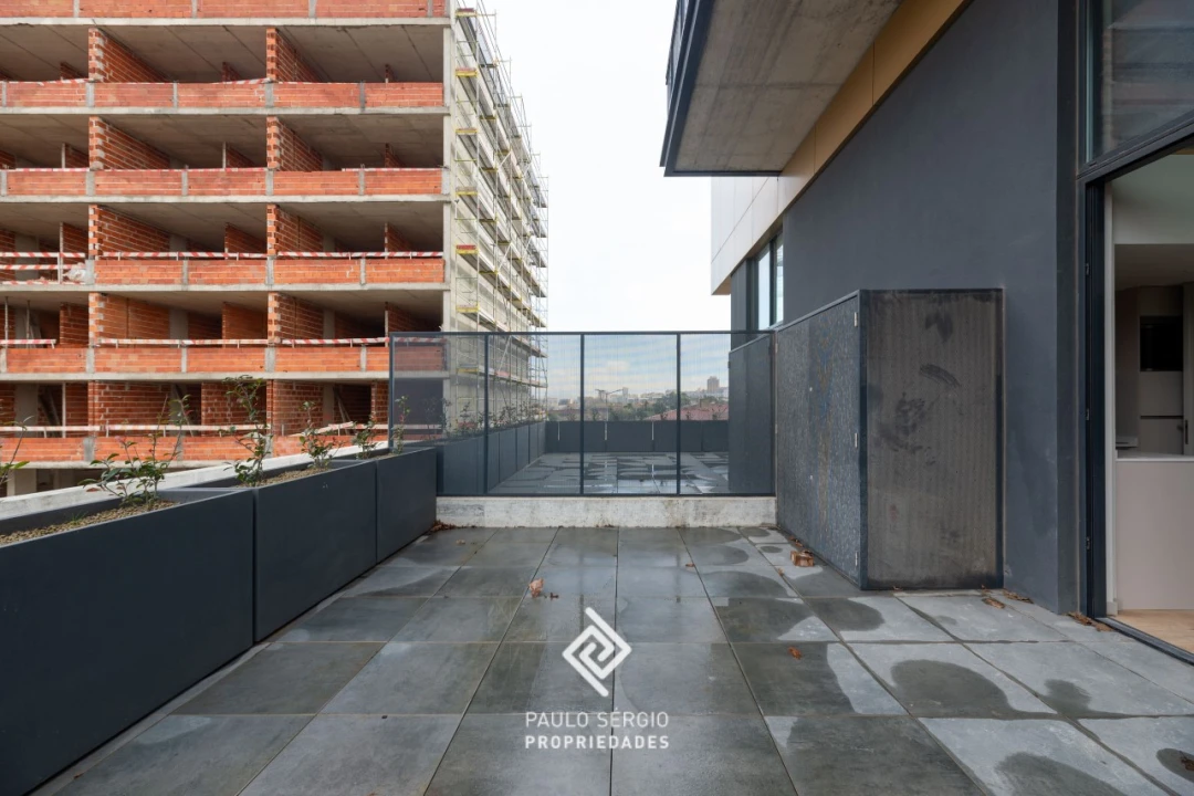 Apartamento T1 para Arrendamento em Santa Marinha e São Pedro da Afurada Foto 14