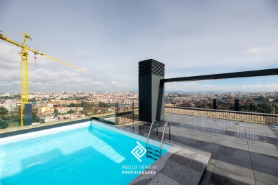 Apartamento T1 para Arrendamento em Santa Marinha e São Pedro da Afurada