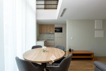 Apartamento T1 para Arrendamento em Santa Marinha e São Pedro da Afurada