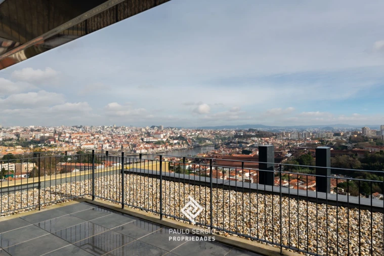 Apartamento T1 para Arrendamento em Santa Marinha e São Pedro da Afurada Foto 4