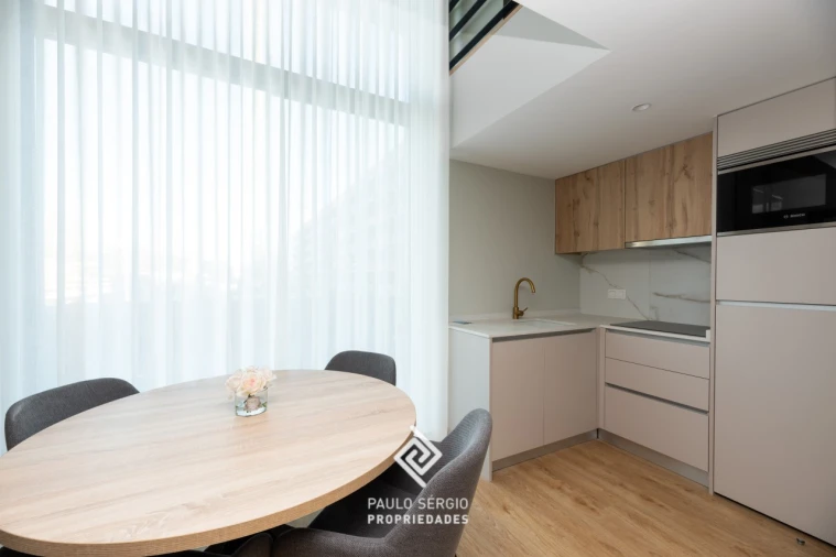 Apartamento T1 para Arrendamento em Santa Marinha e São Pedro da Afurada Foto 8