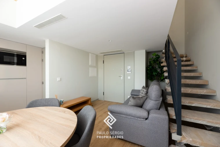 Apartamento T1 para Arrendamento em Santa Marinha e São Pedro da Afurada Foto 7