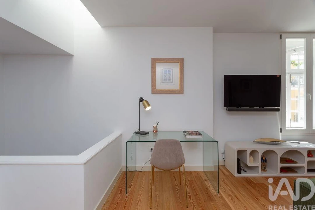 Apartamento T1 para Venda em Misericórdia Foto 9