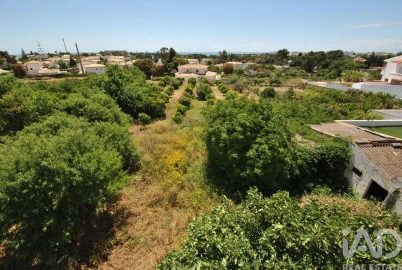 Terreno para Venda em Albufeira e Olhos de Água