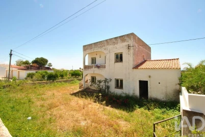 Terreno para Venda em Albufeira e Olhos de Água