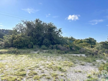 Terreno para Venda em Santa Barbara de Nexe