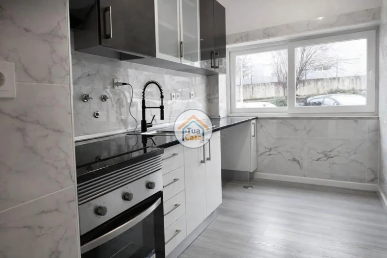 Apartamento T3 para Venda em Laranjeiro e Feijó Foto 3