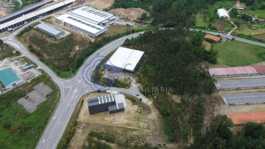 Terreno para Venda em Vouzela e Paços de Vilharigues Foto 5