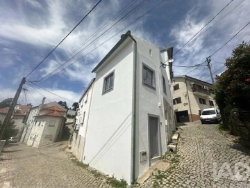 Moradia para Venda em Insua