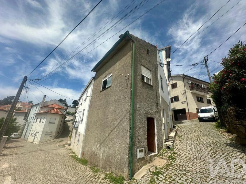 Moradia para Venda em Insua Foto 2